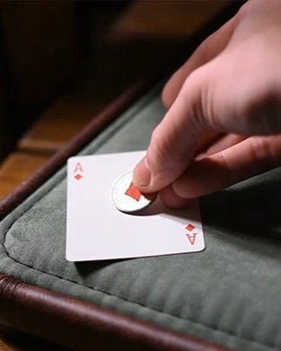 The Diamond Thief - Sirus Magic