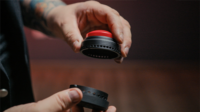 João Miranda Magic presents The Button by Chris James